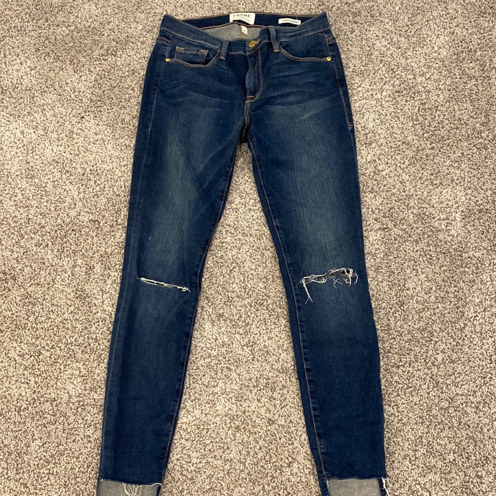 frame size 27 le skinny de jeanne cropped ripped knee